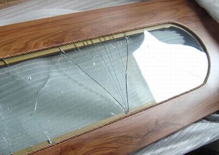 委托人可放心，货品承运过程中出现破损货代公司有责任