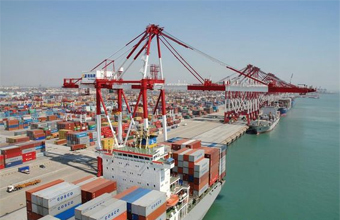 随着国际货运的制度增长核心运输的原因